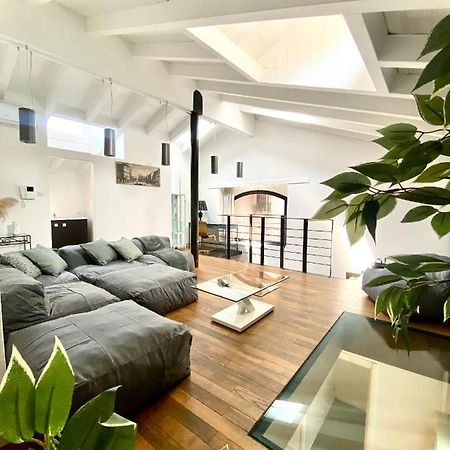 Luxury Industrial Apt Vicino Al Centro Con Garage Брешія Екстер'єр фото