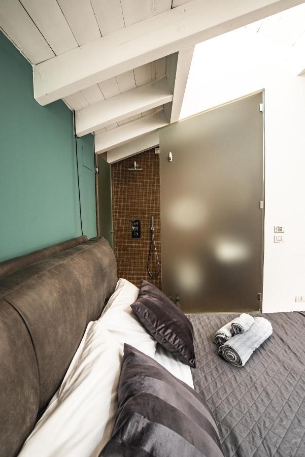 Luxury Industrial Apt Vicino Al Centro Con Garage Брешія Екстер'єр фото