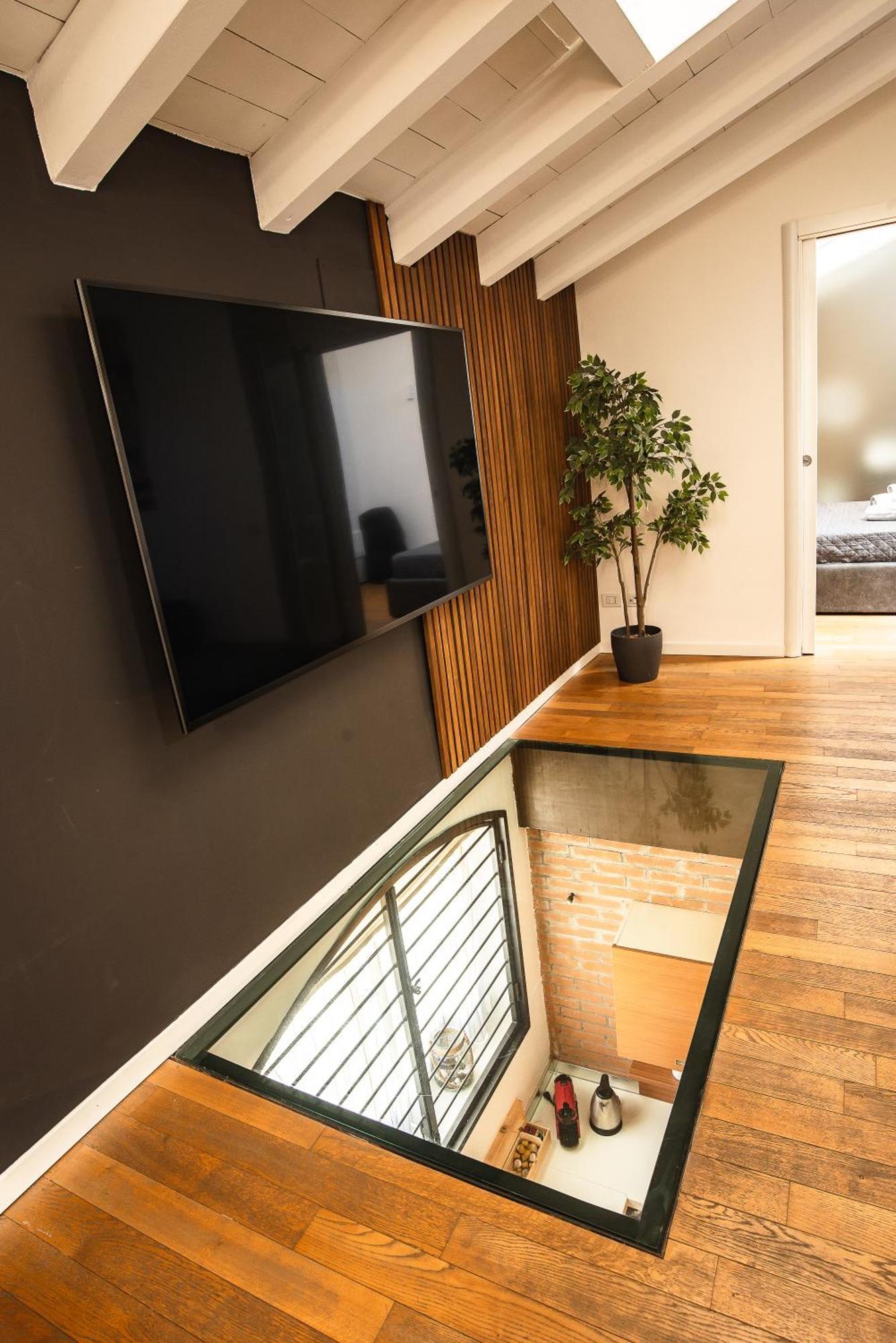 Luxury Industrial Apt Vicino Al Centro Con Garage Брешія Екстер'єр фото