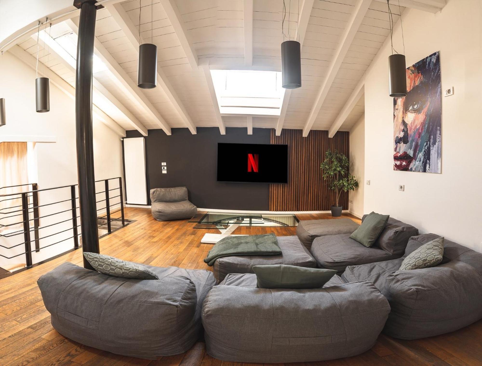 Luxury Industrial Apt Vicino Al Centro Con Garage Брешія Екстер'єр фото